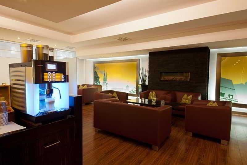Novina Suedwestpark 4* Nuremberg