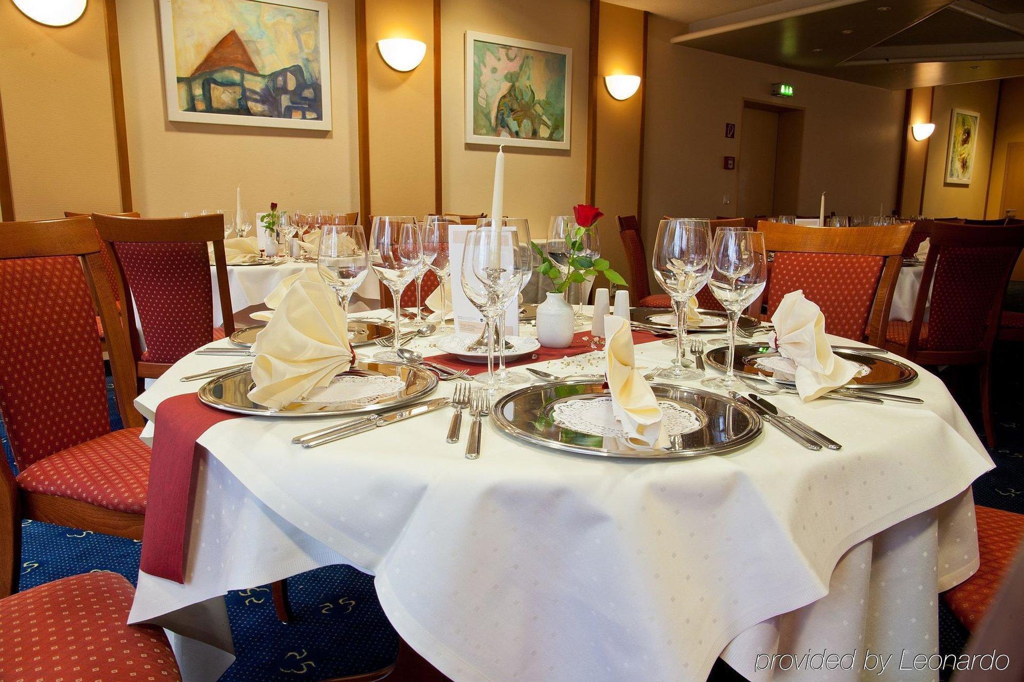 Novina Suedwestpark Hotel Nuremberg