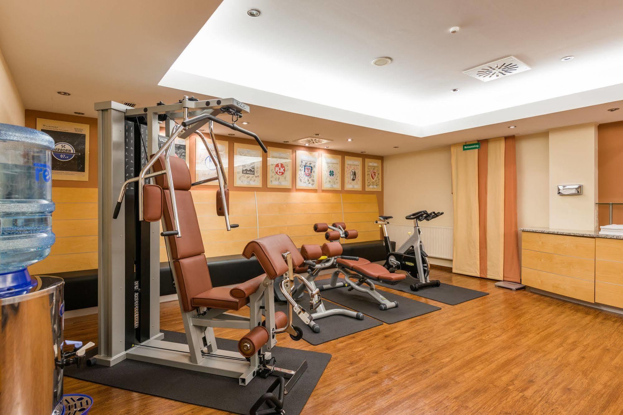 Hotel Novina Suedwestpark