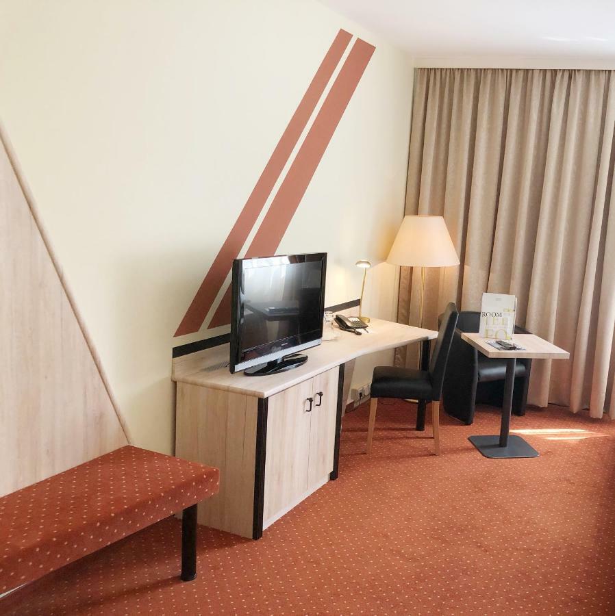 Hotel Novina Suedwestpark